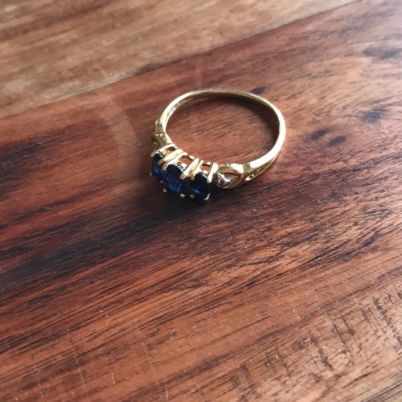 3 Sapphire & 2 Diamond 10k Yellow Gold Ring - Picture 3 of 13